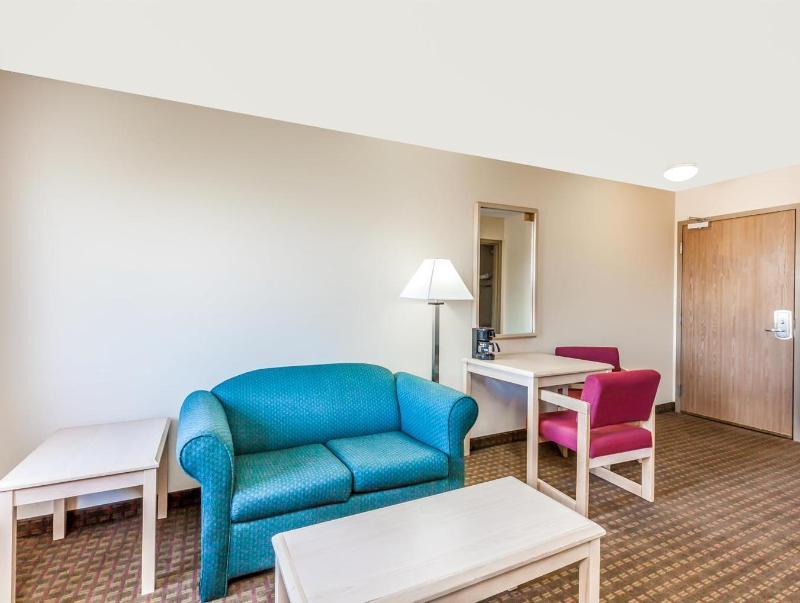 Super 8 By Wyndham Liverpool/Clay/Syracuse Area Exteriér fotografie